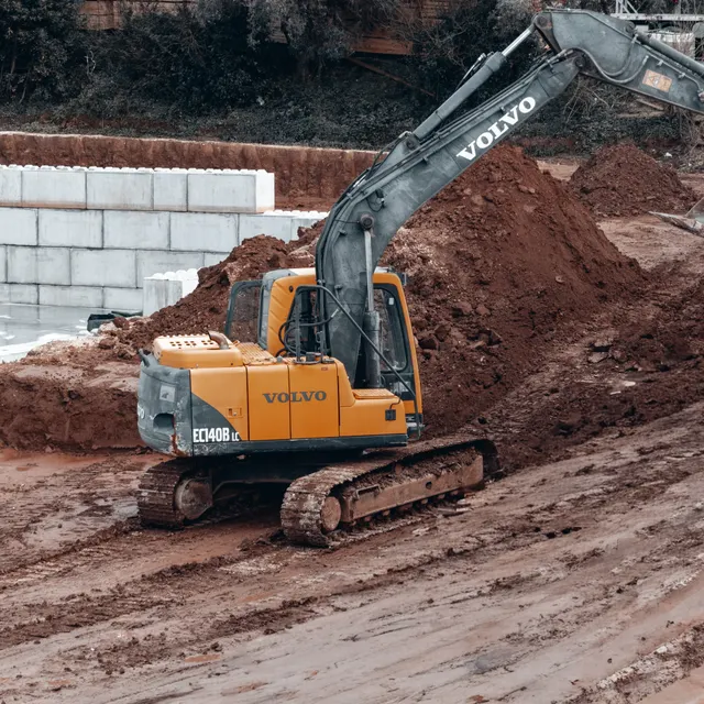 Gépkezelői jogosítvány Modern Mobil Group Autósiskola