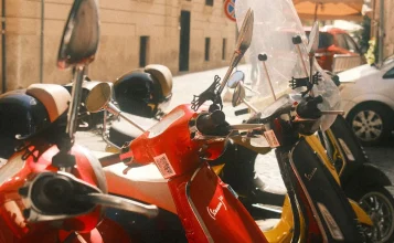 AM kategóriás segédmotoros (moped) vezetői képzés – Modern Mobil Group