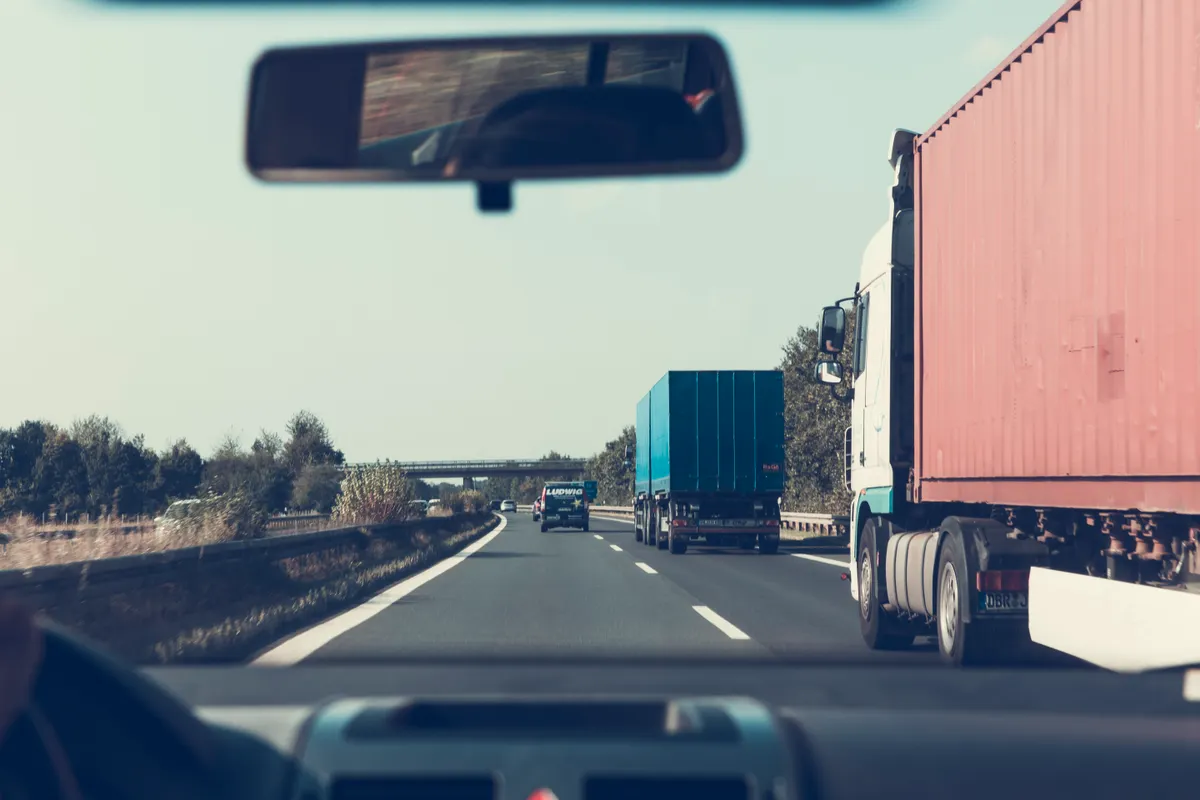 GKI hivatásos teherautó – Modern Mobil Group